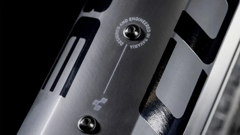 2023 Cube Reaction Hybrid SLX 750 Hardtail E-MTB - Black/Reflex-6