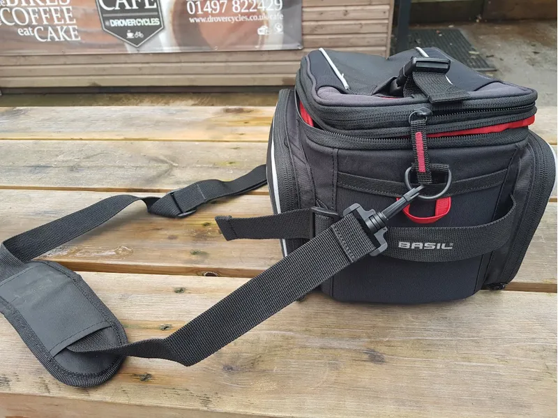 Ex-Hire Basil Sport Design Cycle Trunkbag Mik Black 15l-2