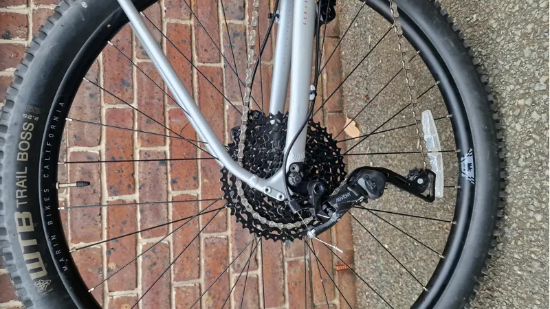 Ex-Hire Marin Bobcat Trail 4 29Inch Mountain Bike - Gloss Silver/Red/Grey-4