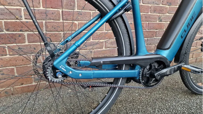 Ex-Hire Cube Supreme Hybrid Exc 625 Easy Entry Electric Bike - Blue/Black -3