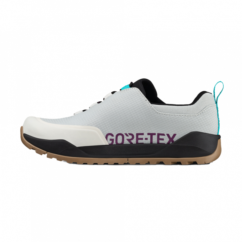 Fizik Terra Ergolace GTX Flat MTB Shoes - Ice / Grey-3