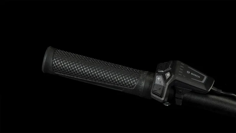 2023 Cube Reaction Hybrid Pro 750 Hardtail E-MTB - Flash White-8