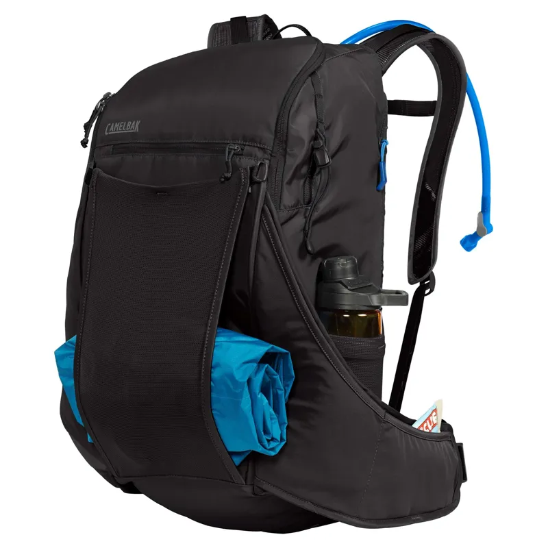 2020 Camelbak Palisade 32l Hydration Pack w/3l Reservoir in Charcoal-1