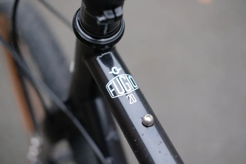 Genesis Fugio 20 Ex-Hire Steel Gravel Bike - Purple / Black-2