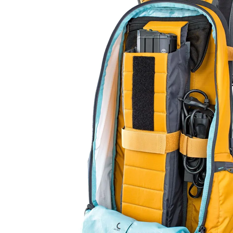 Evoc Fr Trail E-Ride Medium/Large Protector Backpack In Yellow-6