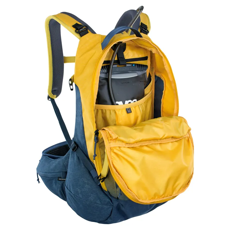 Evoc Trail Pro 26L Protector Backpack - Curry / Denim-3