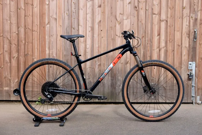 Ex hire mountain bikes for sale new arrivals