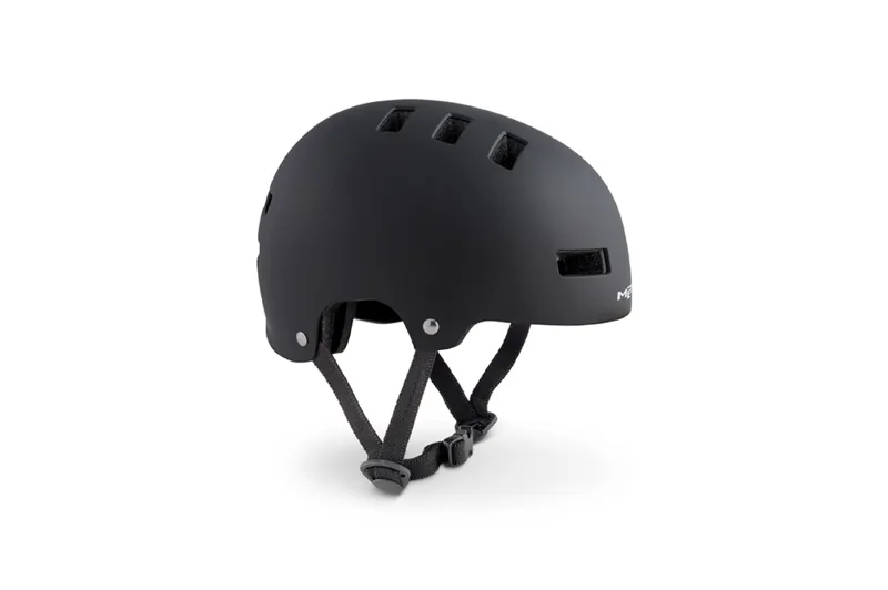 MET Yoyo Youth / Kids BMX Helmet - Matte Black