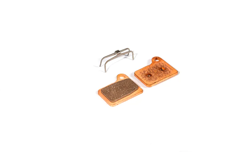 Fibrax Deore Hydro 555 Sintered Disc Pads in Gold