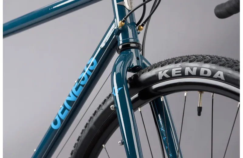 2021 Genesis Croix De Fer 20 Steel Gravel Bike in Blue-4