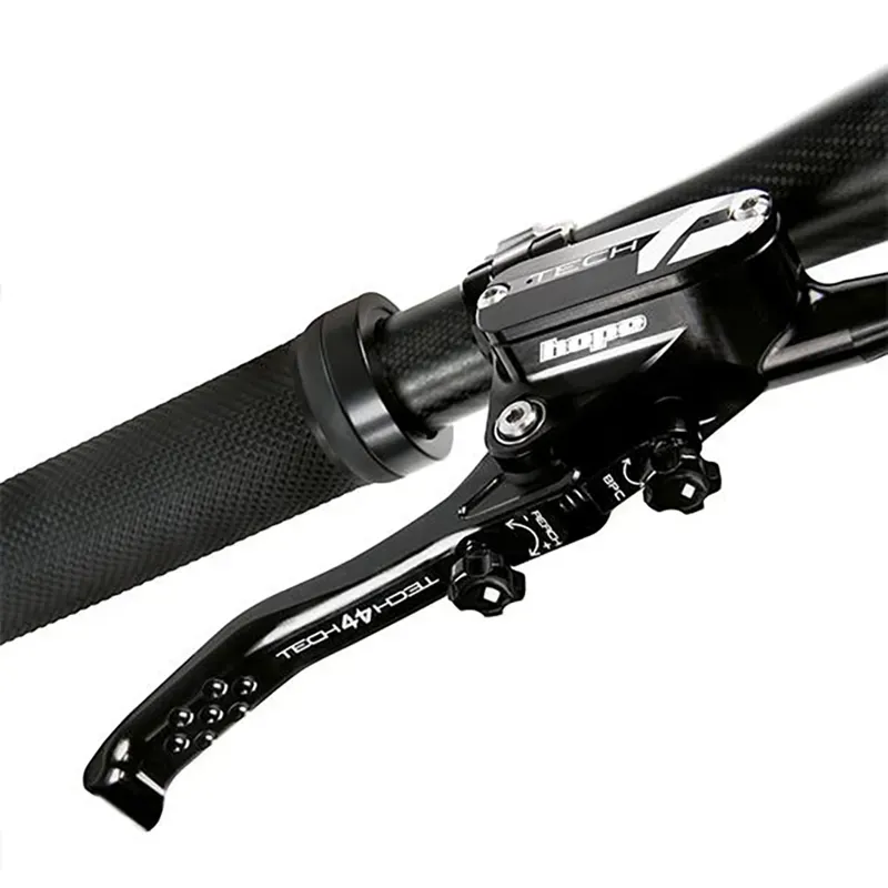 Tech 4 V4 - No Rotor - Black/Black