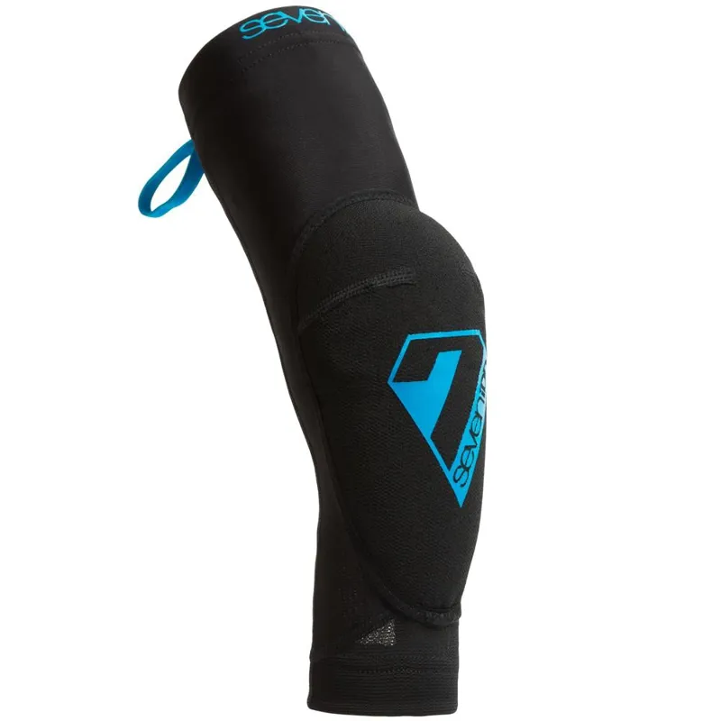 7iDP Transition Youth Bicycle / MTB Elbow Pads-1