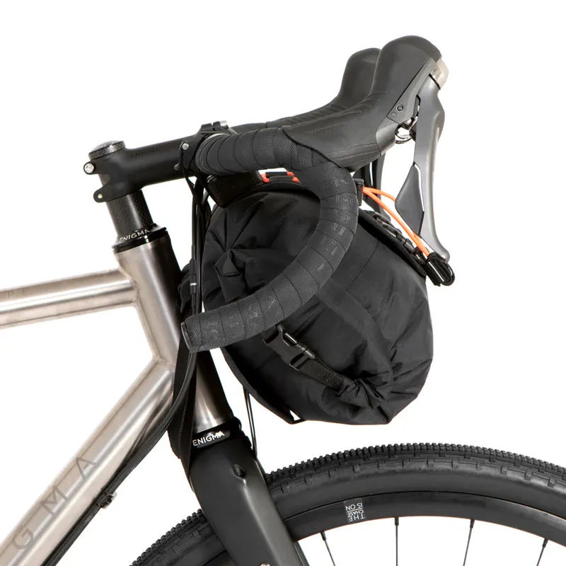 Restrap Handlebar Bag 14L In Black/Orange