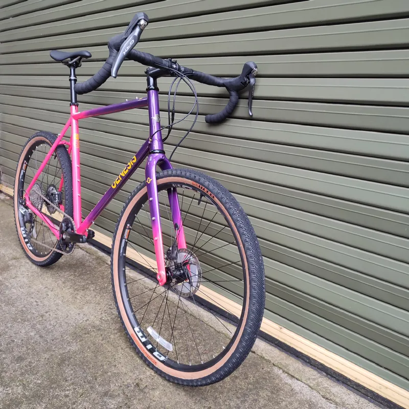 Ex-Hire Genesis Fugio 30 Pink / Purple - very good condition -1