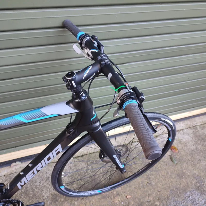 Merida Speeder T5 Carbon Flat Bar Road Bike-4