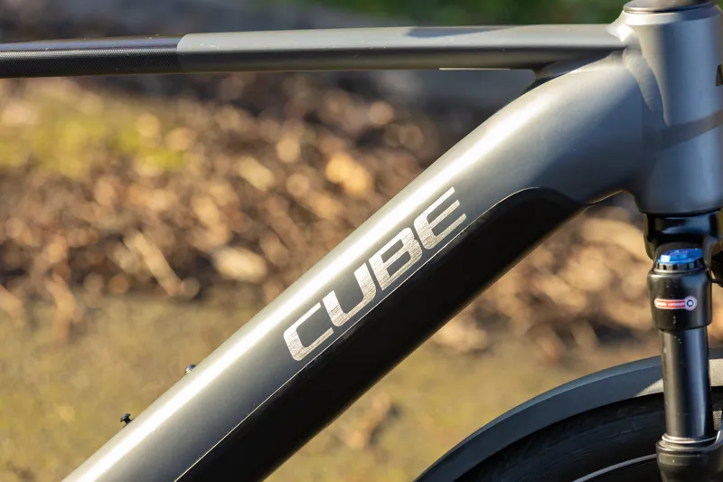 Ex-Hire Cube Touring Hybrid EXC 625Wh Electric Leisure Bike - Grey/Metal-4