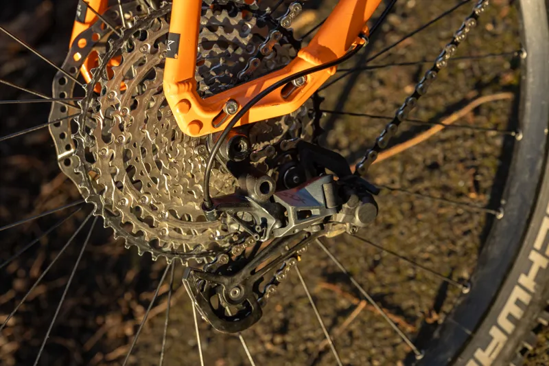 Ex-Hire Hardtail Mountain Bike - Kinesis FF29 Orange -6