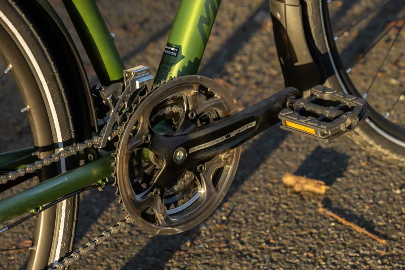 Ex-Hire Merida Crossway 300 Leisure / Hybrid Bike in Green-4