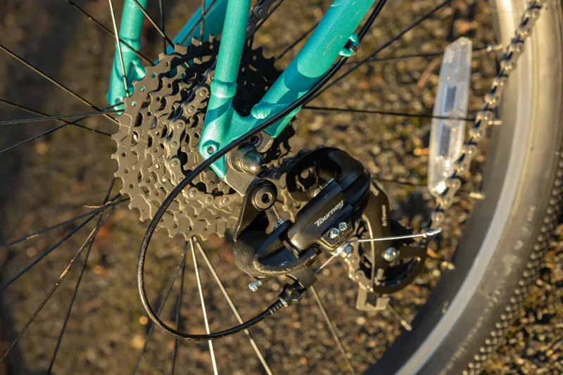 Ex-Hire Marin Coast Trail 24 Inch Kids Bike - Teal / Silver-7