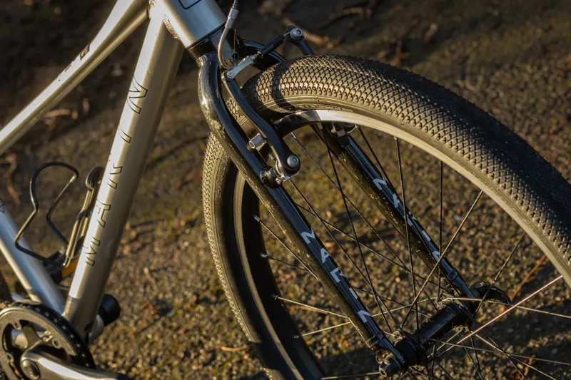 Ex-Hire Marin Coast Trail 24 Inch Kids Bike - Silver/Black-9