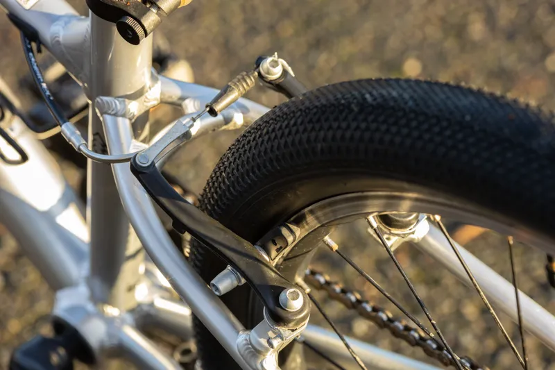 Ex-Hire Marin Coast Trail 24 Inch Kids Bike - Silver/Black-4