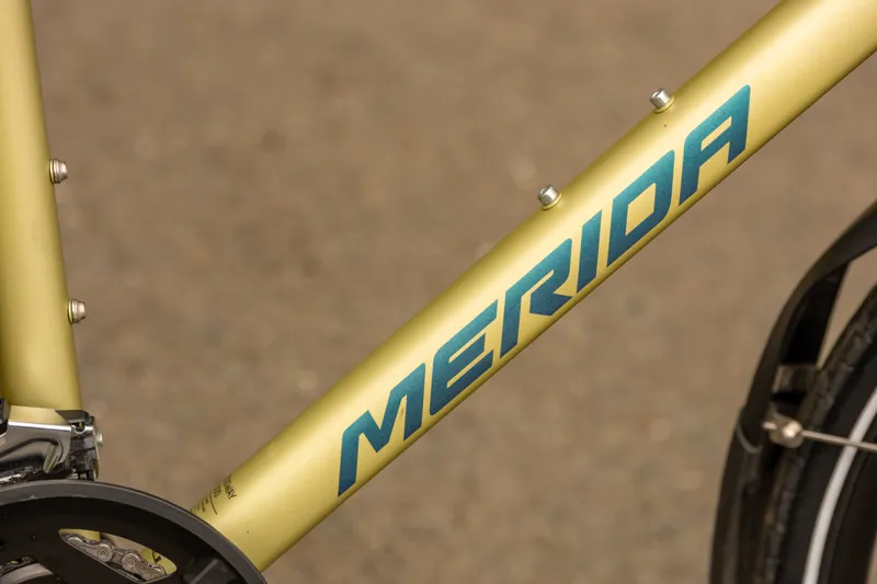 Ex-Hire Merida Crossway 300 Leisure Bike 700c - Large - Champagne/Blue-6