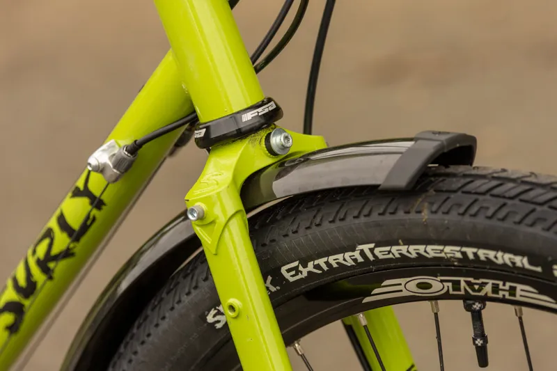 Ex-Hire Surly Disc Trucker 26 Inch Custom Built Touring Bike - Pea Soup Green-5
