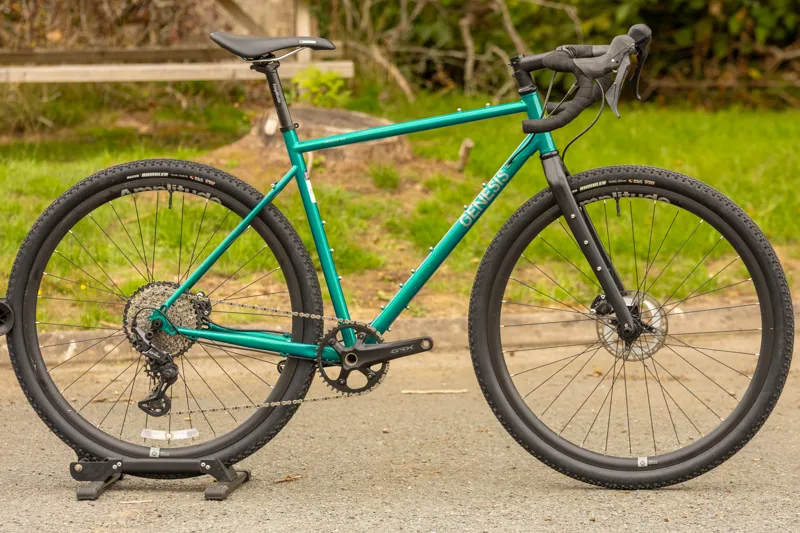 Ex-Hire Genesis Croix De Fer 40 Steel Gravel Bike - Shimano GRX 1x12