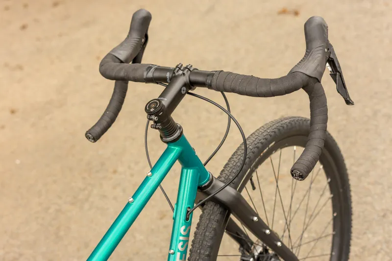 Ex-Hire Genesis Croix De Fer 40 Steel Gravel Bike - Shimano GRX 1x12-2