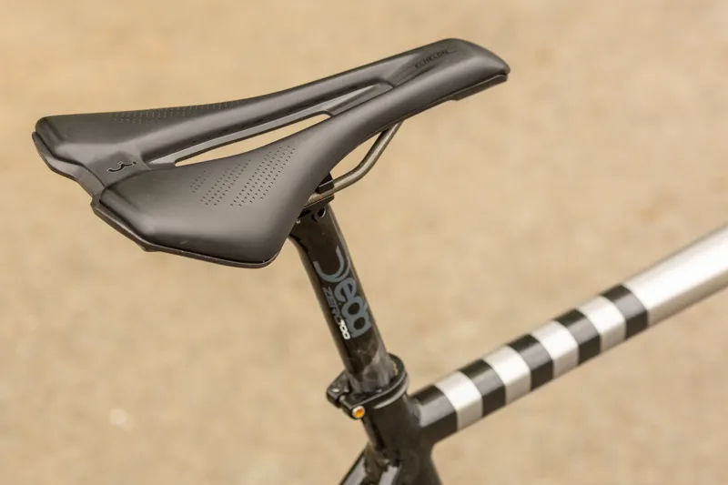 Ex-Hire Kinesis RTD Custom Build 12-Speed Shimano 105 Road Bike-11