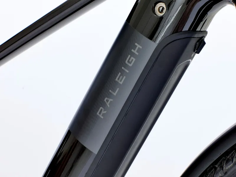 Raleigh Novus Hub Gear Electric Hybrid Bike - Onyx Black Gloss-3