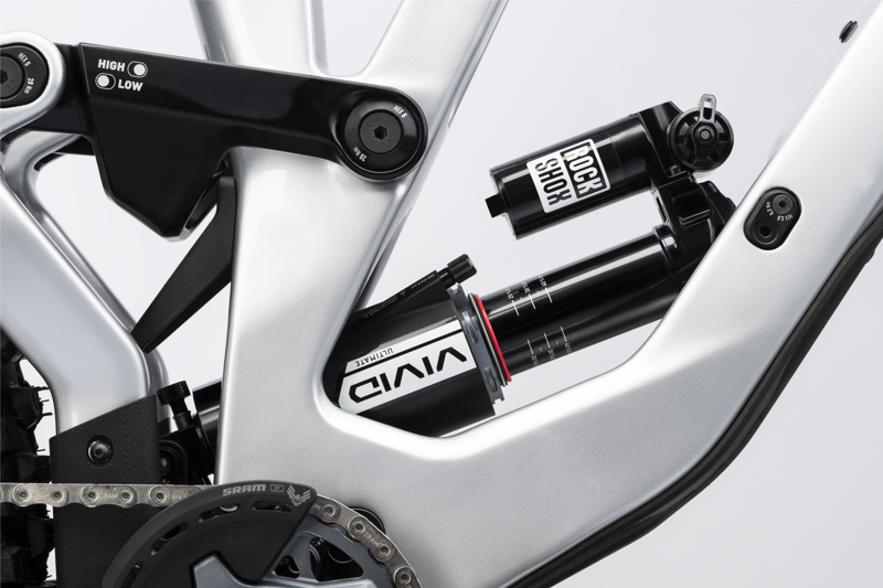 Ghost Poacha Full Party Carbon Full-Suspension E-MTB - Silver-2