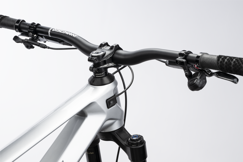 Ghost Poacha Full Party Carbon Full-Suspension E-MTB - Silver-6