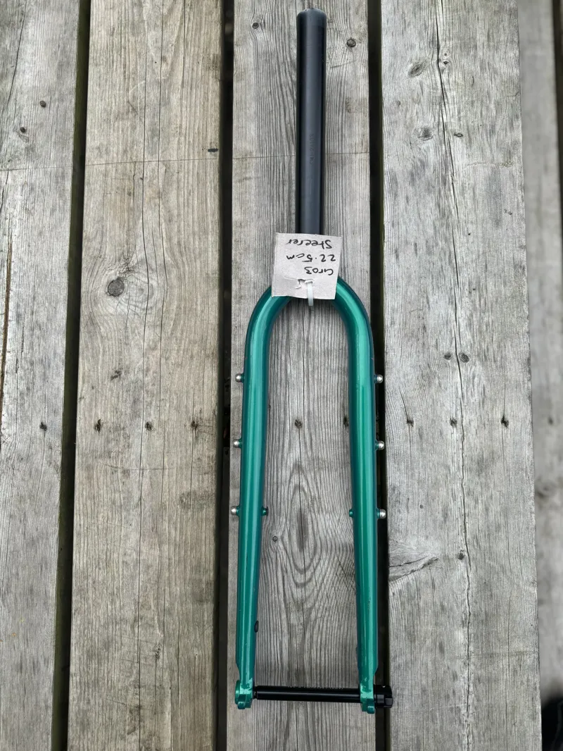 Genesis Croix de Fer / Amplitude G100 Chromoly Rigid Steel Bikepacking / Gravel Fork - Straight 1 1/8 Steerer - Green