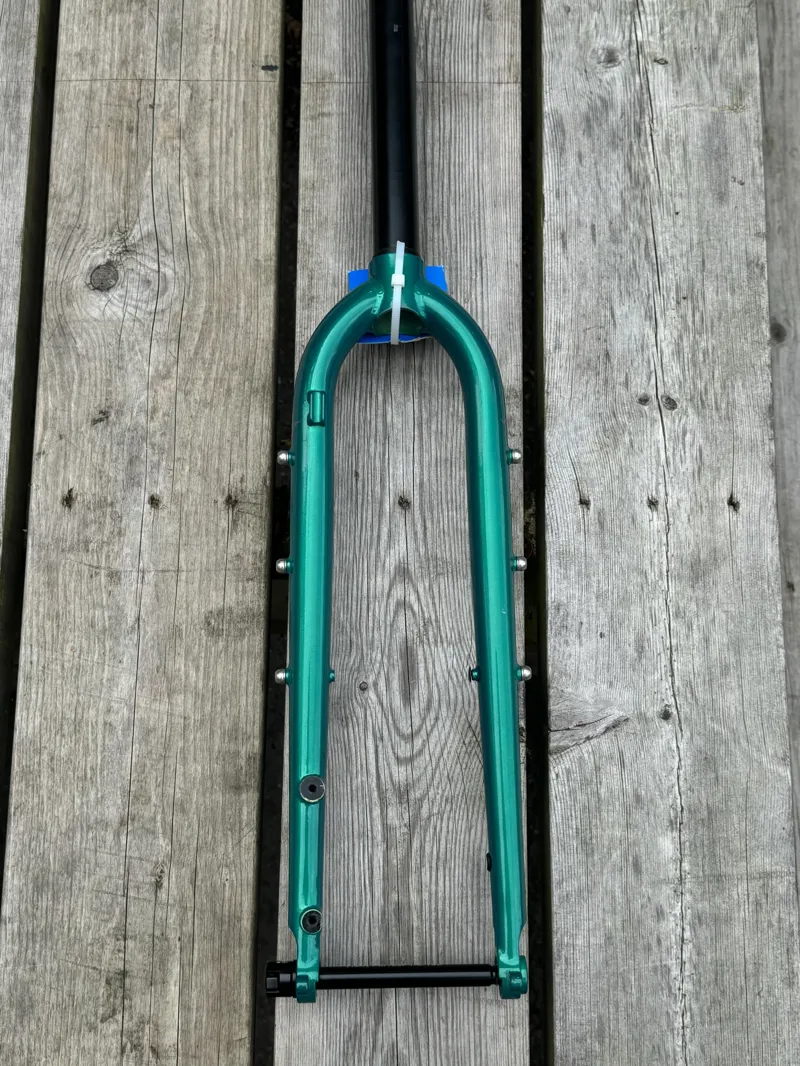 Genesis Croix de Fer / Amplitude G100 Chromoly Rigid Steel Bikepacking / Gravel Fork - Straight 1 1/8 Steerer - Green-1