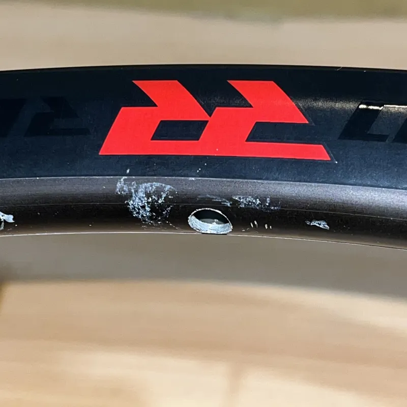 Ex-Hire Fulcrum Rapid Red 5 27.5/650b Gravel Front Wheel 100x15 CL Disc 24H TLR-4