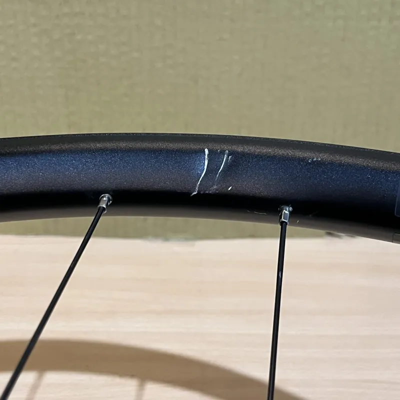 Ex-Hire Niner 29 Inch MTB Front Wheel - 110x15 Boost 6 Bolt Disc 28H-4