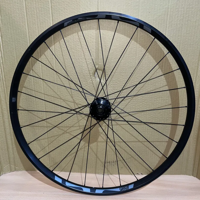 E-Thirteen LG1 29 Inch Boost 110x15 / 148x12 MTB Wheelset - HG / Tubeless-5