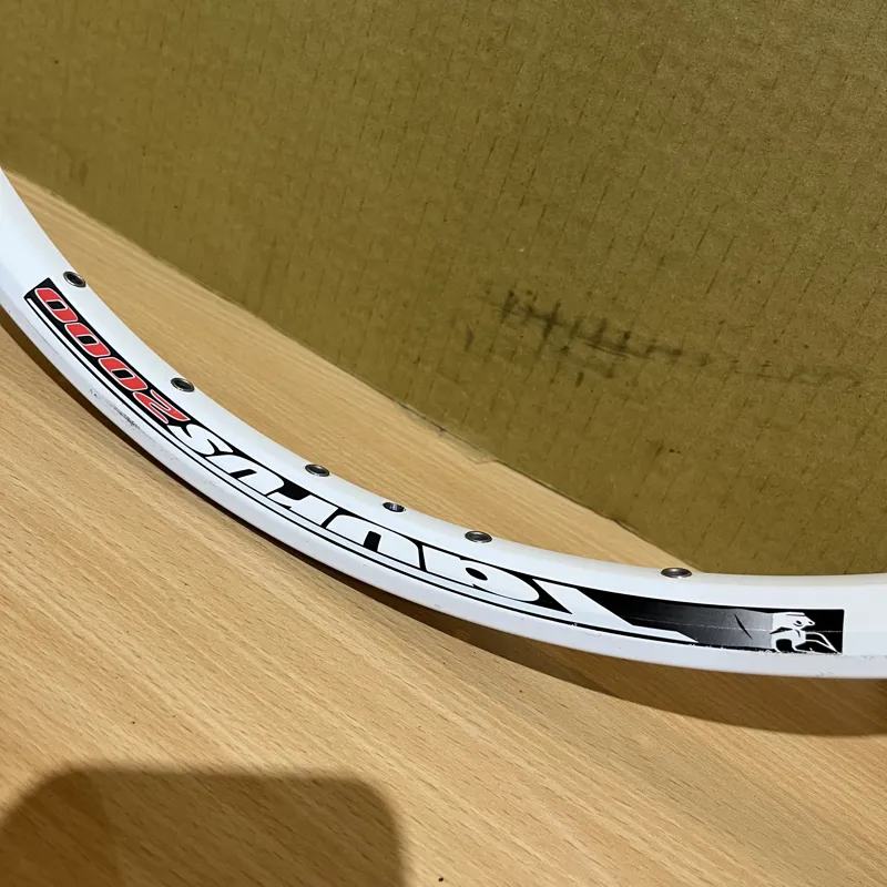 Rigida Taurus 2000 26 Inch 32H Disc Brake Rim - White -3