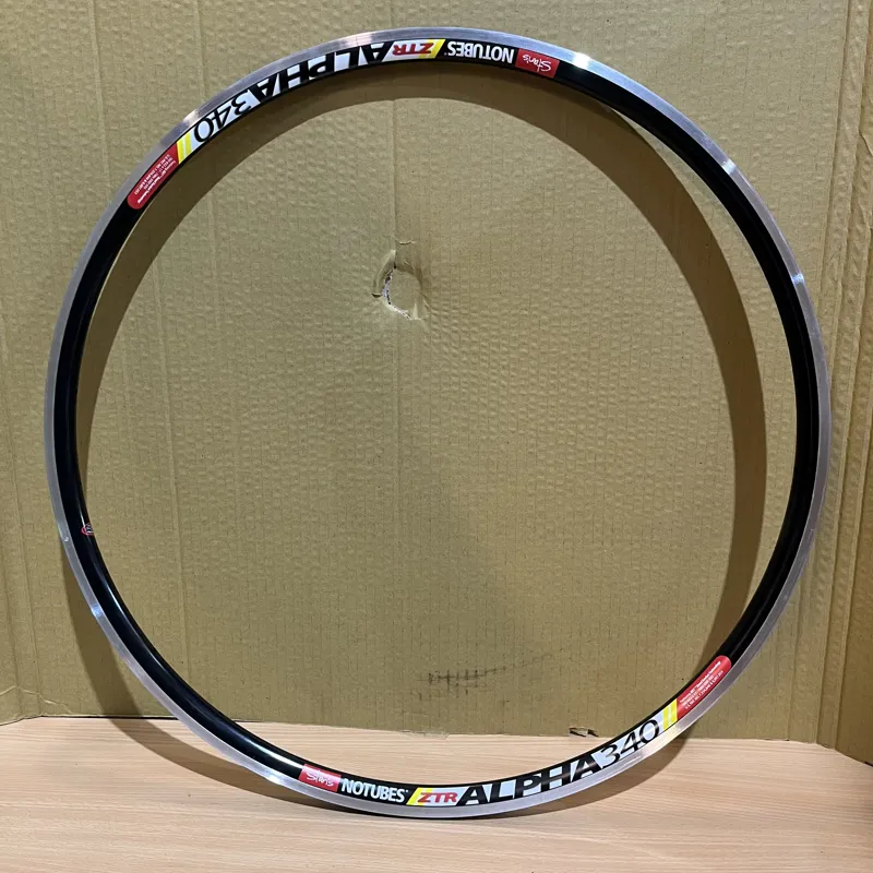 Stans No Tubes ZTR Alpha 340 700c 24H 17mm Rim - Black