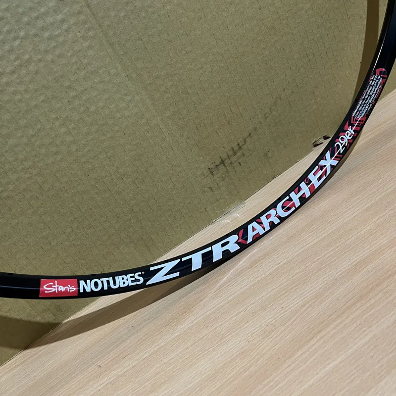 Stans No Tubes ZTR Arch EX 29 Inch 28H Tubeless MTB Rim - Black-2