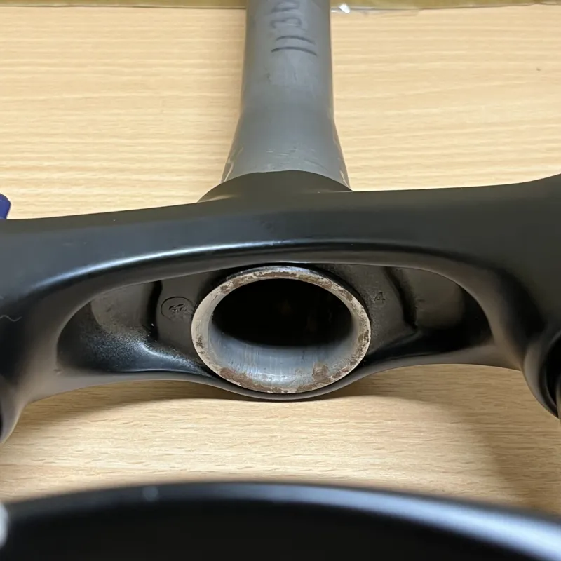 SR Suntour XCM34 Boost Coil Suspension Fork - 29/ 120mm Travel /15x110 Thru-Axle-5