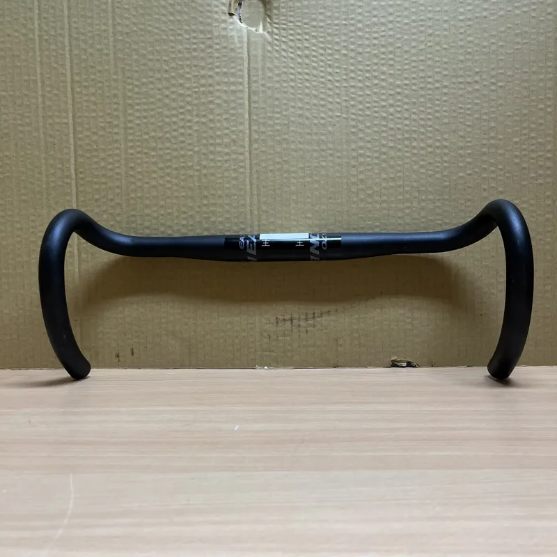 Easton EA70 Ergo 31.8mm Clamp Road Handlebar 44cm - Black - Alloy