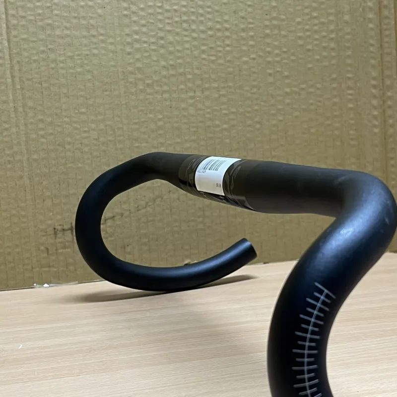 Easton EA70 Ergo 31.8mm Clamp Road Handlebar 44cm - Black - Alloy-1