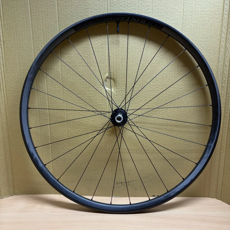 Moustache Carbon 29 Inch MTB Wheelset - Boost XT Hubs - MS - 31mm IR - Tubeless-3