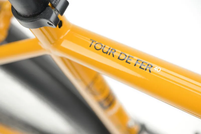 Genesis Tour De Fer 40 Touring Bike - Elvis Offyellow-2