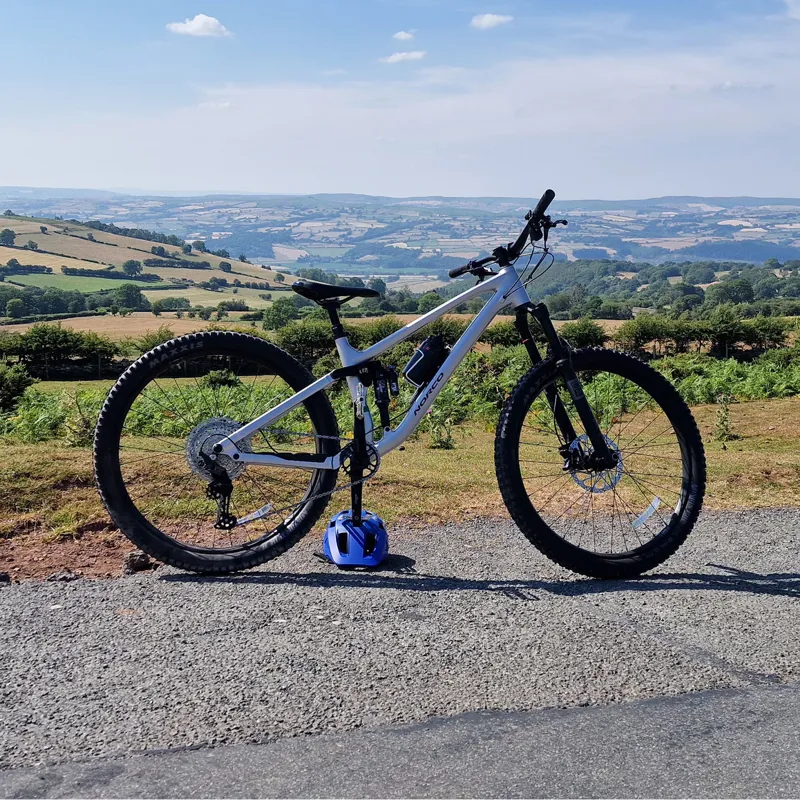 Norco Fluid FS A2 29 Inch Full-Suspension Mountain Bike-6