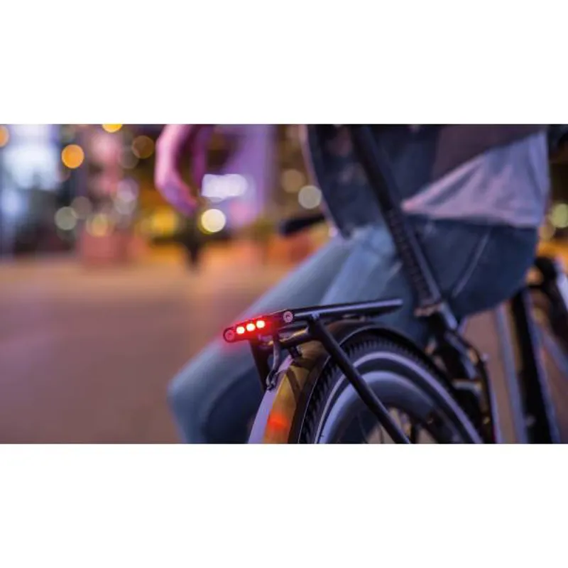 Supernova E3 Tail Light 2-FR - 12 V Rack-Mount Rear Light-1