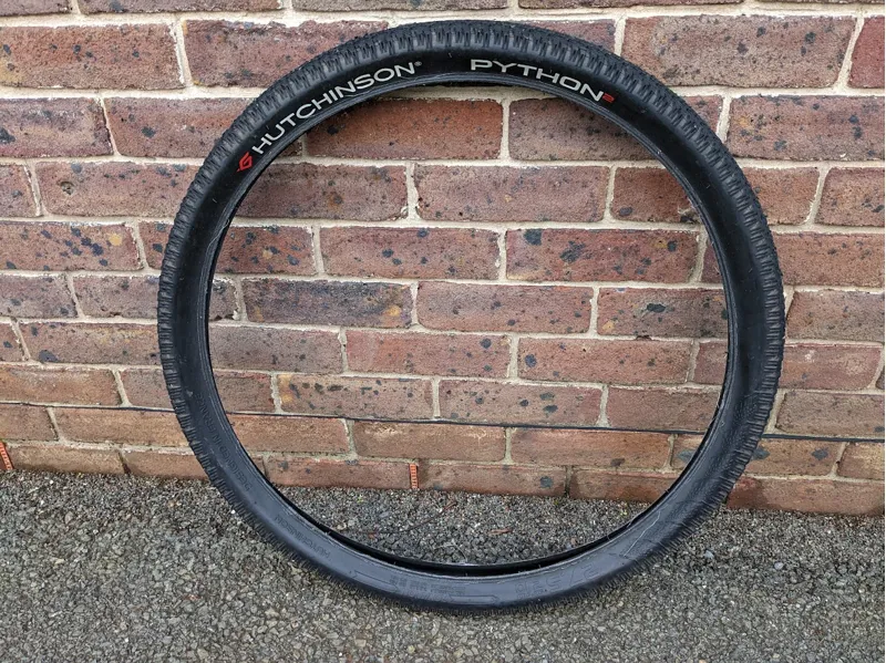 Hutchinson Python MTB Tyre 27.5 x 2.1 ex-hire