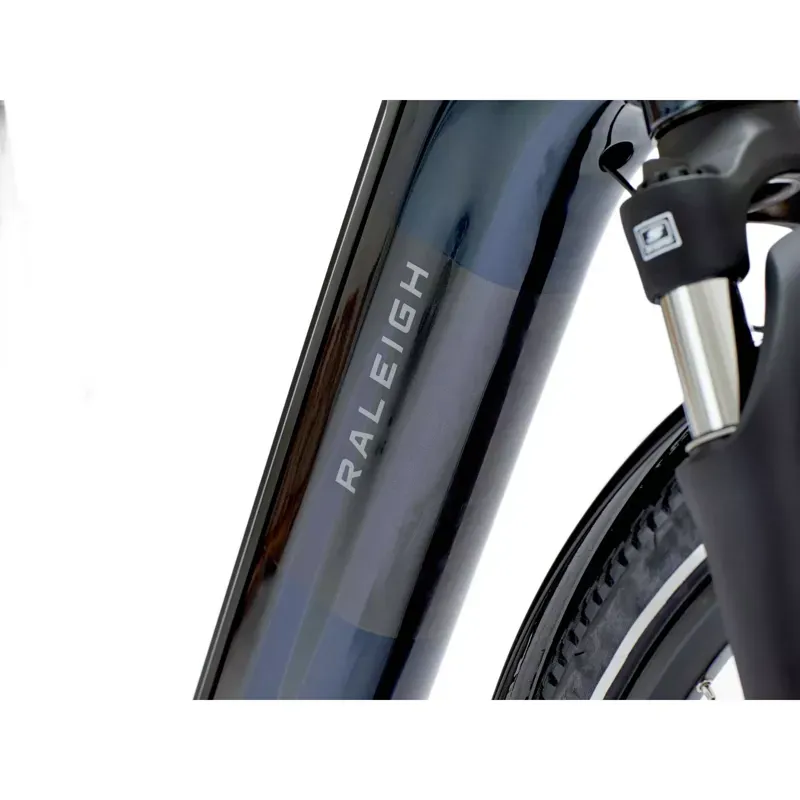 Raleigh Motus Low Step Derailleur Gear E-Hybrid Bike - Night Blue-4